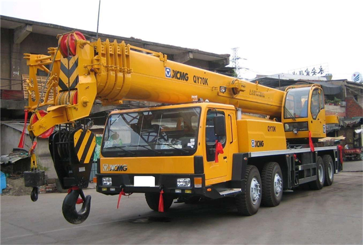 利津县吊车出租选择重点